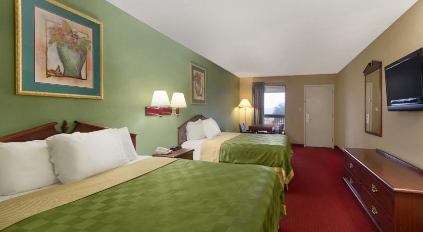 Quality Inn & Suites Near Robins Air Force Base Warner Robins Εξωτερικό φωτογραφία