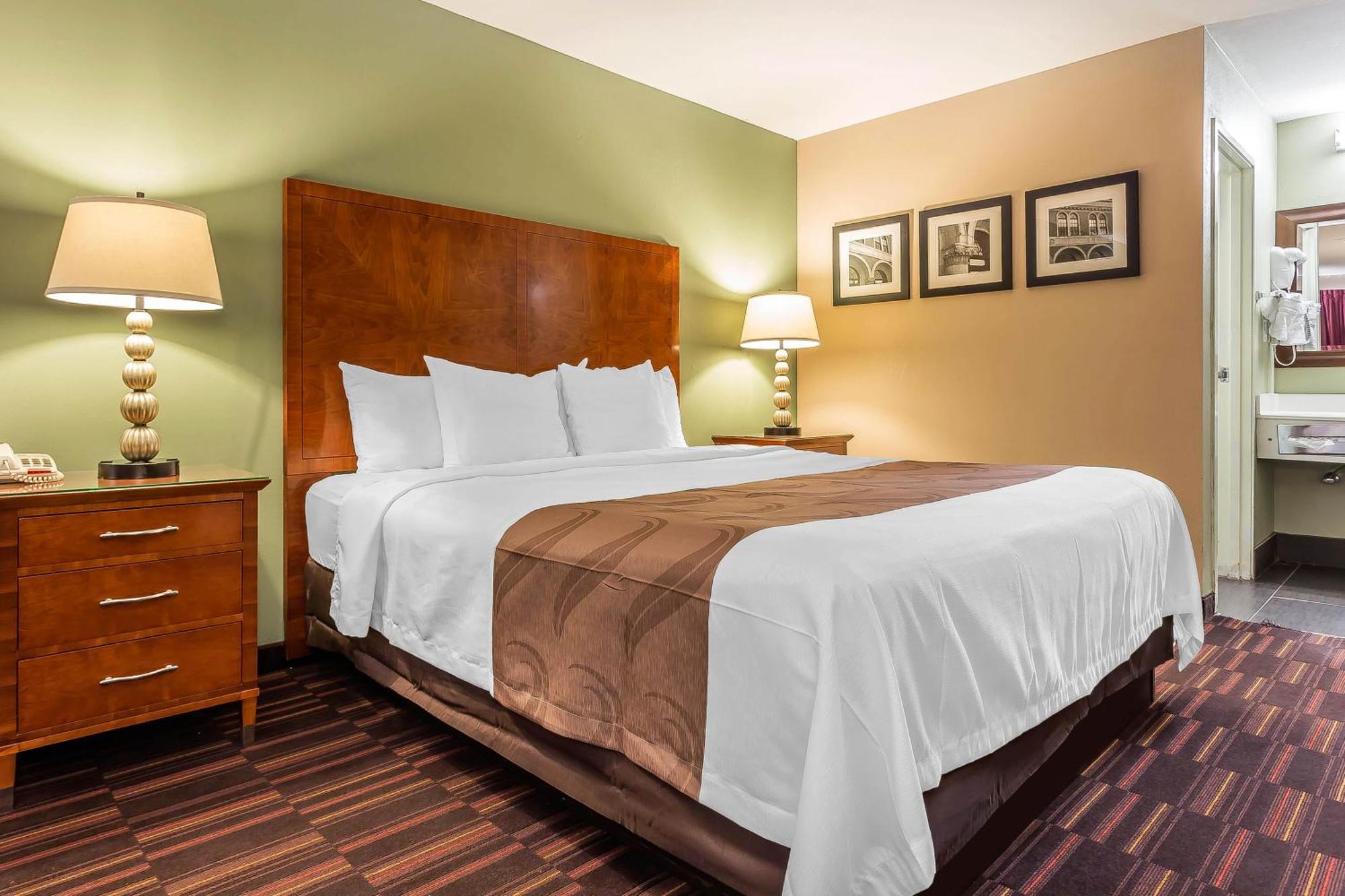 Quality Inn & Suites Near Robins Air Force Base Warner Robins Εξωτερικό φωτογραφία